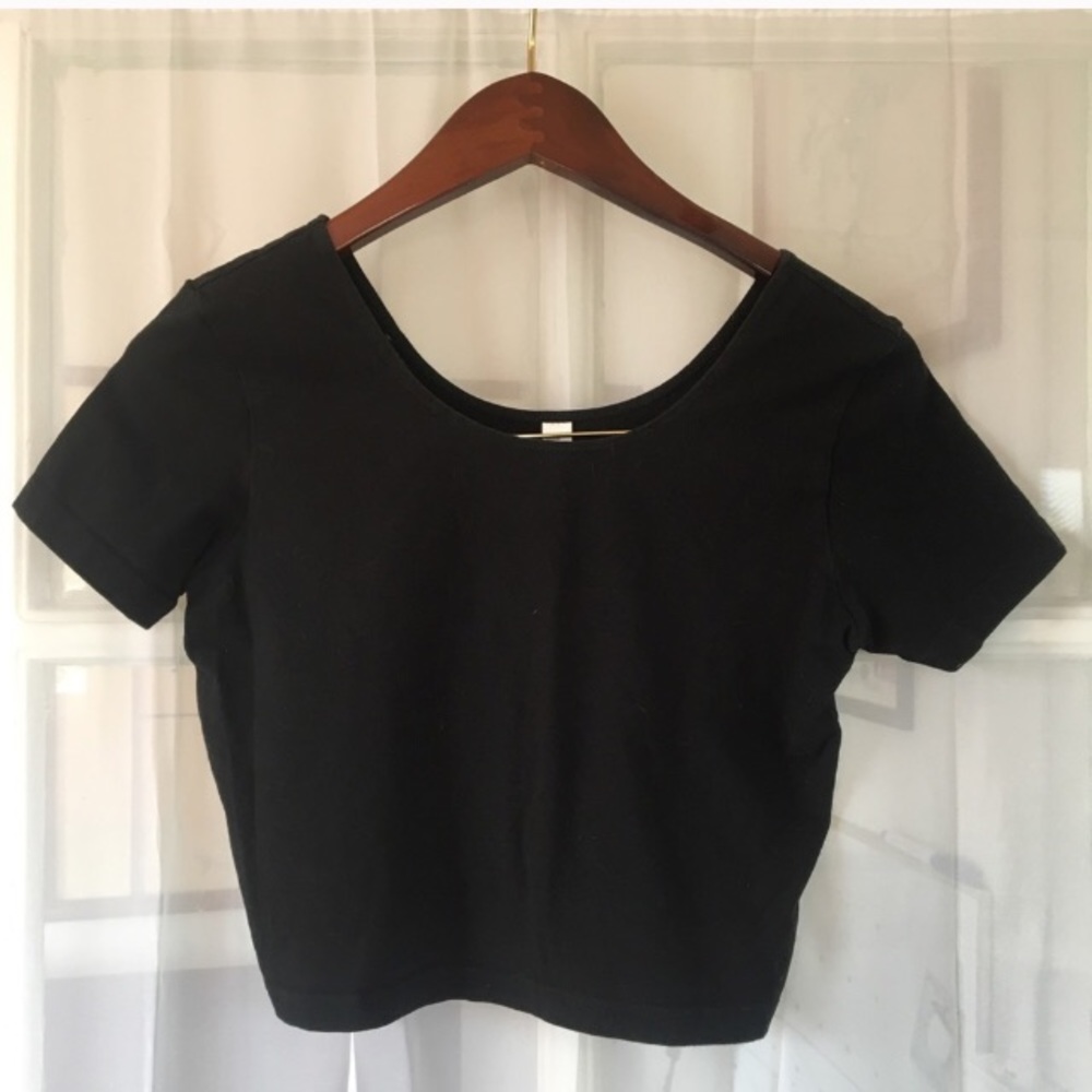 AA Black Crop Top